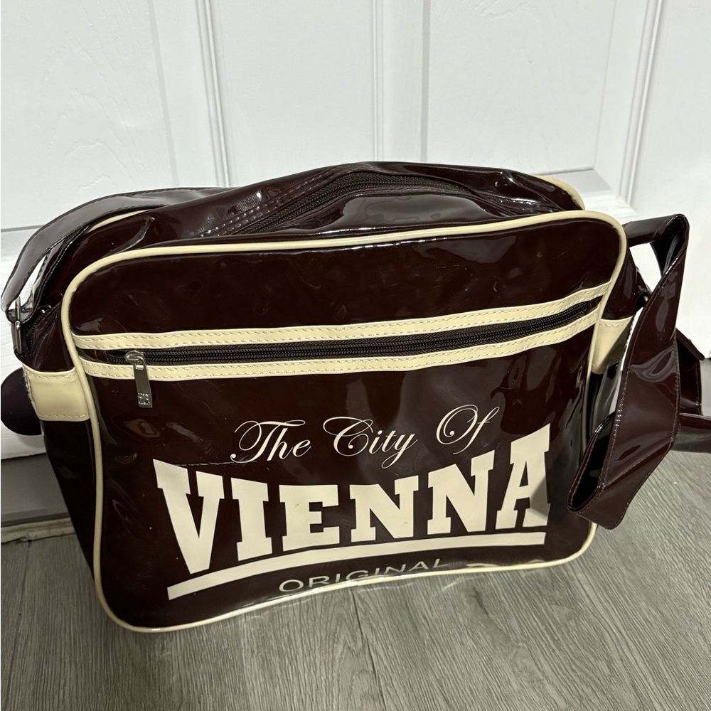 Robin Ruth Brown and Cream Messenger Bag